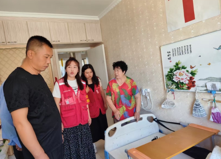 老党员爱心接力：康复器械传递人间温情(图2)