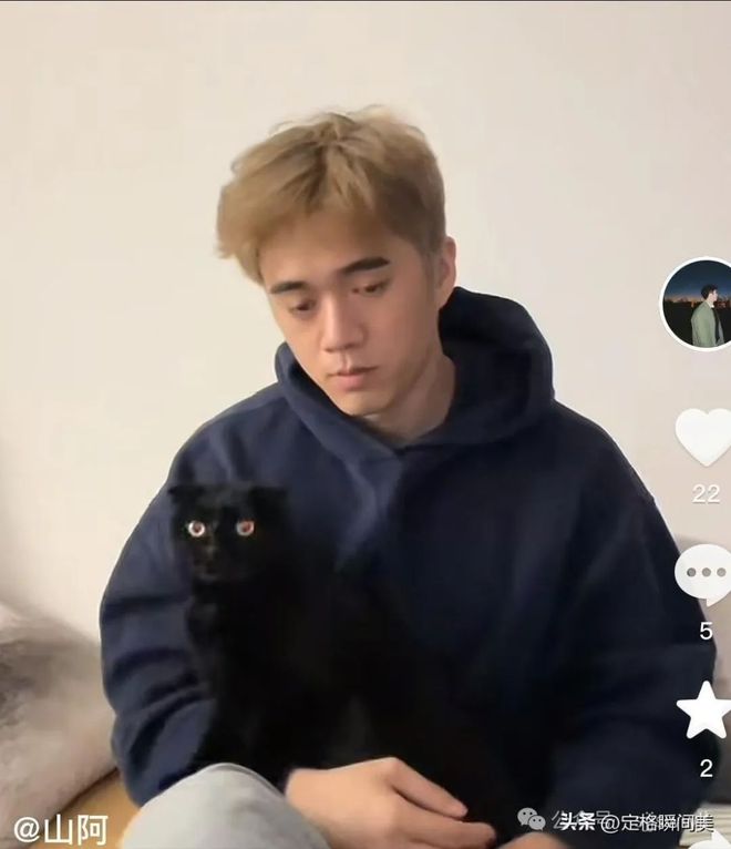 山西一健身博主去世年仅33岁！肌肉铠甲下藏着多少看不见的伤…(图12)