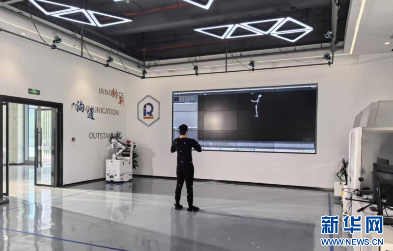 强信心・走进百企｜解码福州新区“机器人医生摇篮”建设密码-新华网(图2)