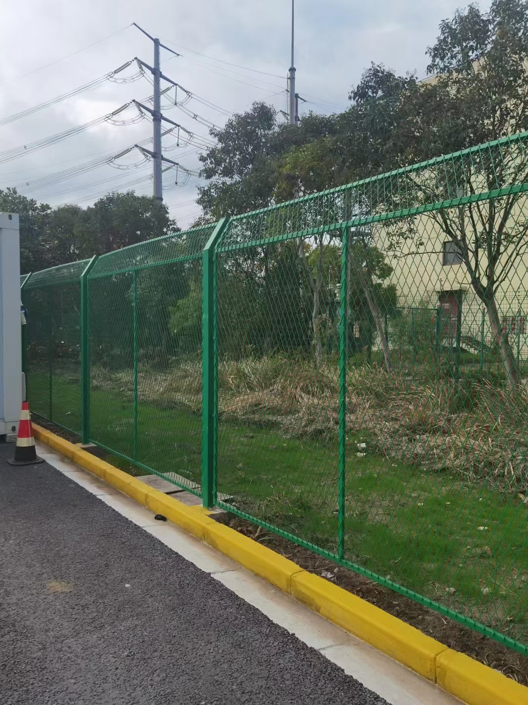 洞察2026：河北球场围网市场格局与五强服务商深度解析(图2)