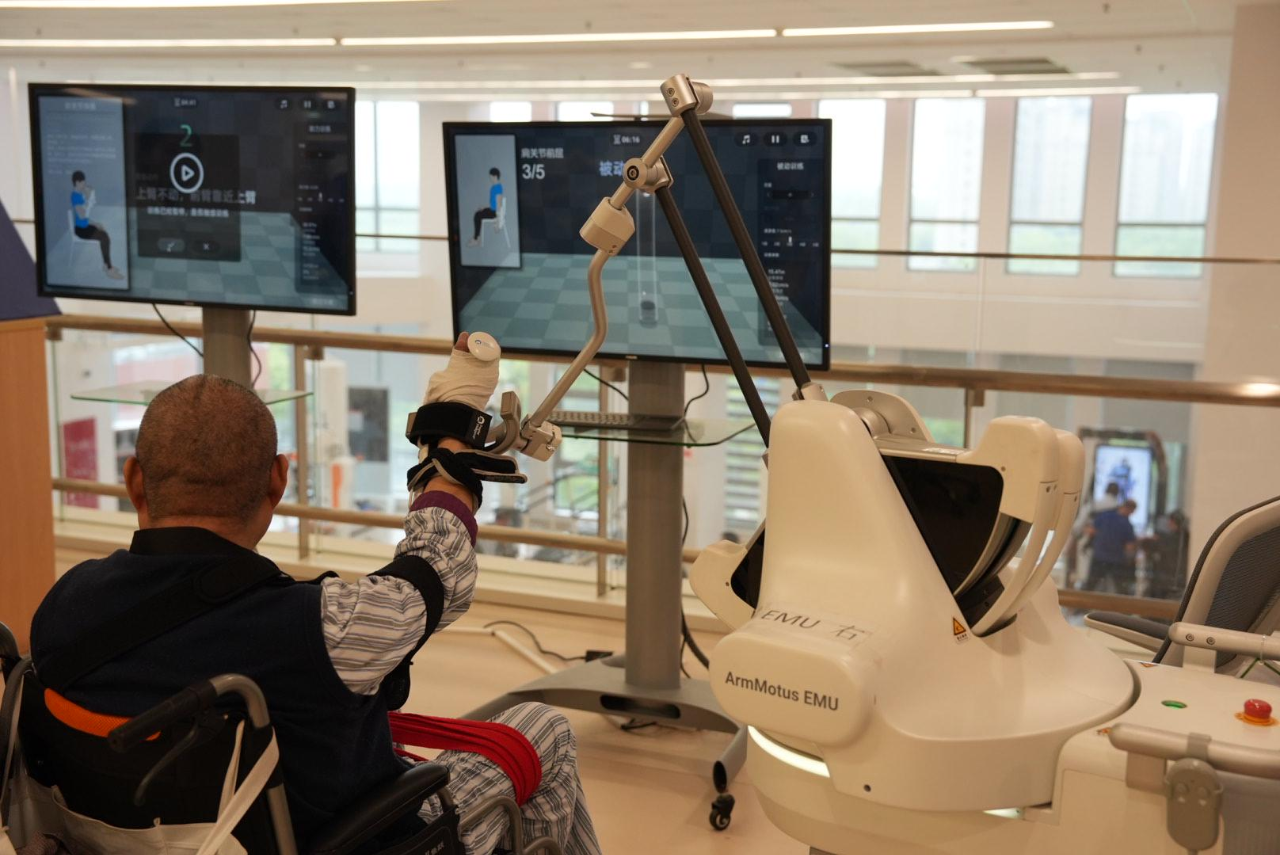 机器人疗法赋能临床实践智能康养向更多场景延伸(图1)